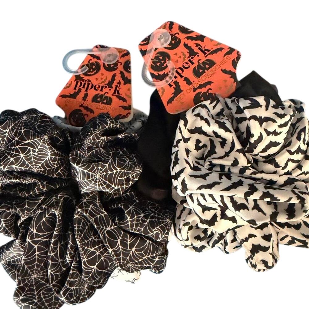Piper K Halloween Scrunchies Set of 4 Spiderweb & Bat Print NWT